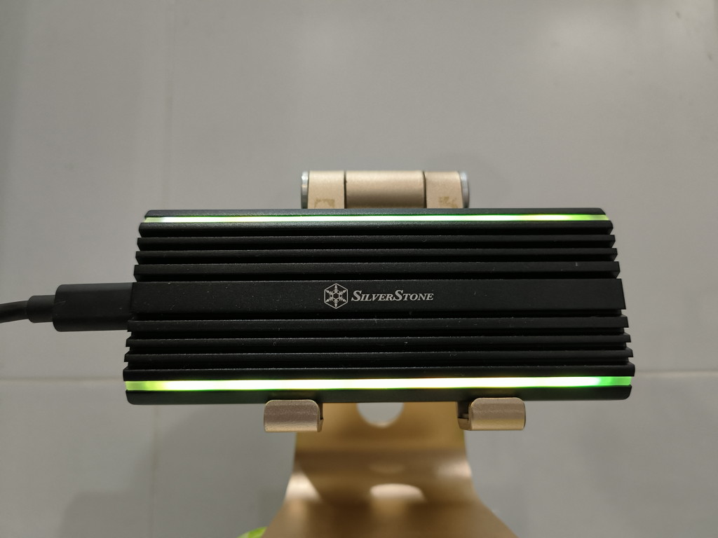 SilverStone_MS13_NVMe_M2_RGB_Enclosure-046