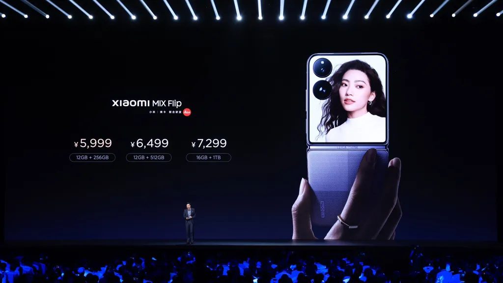 Xiaomi Mix Flip 003