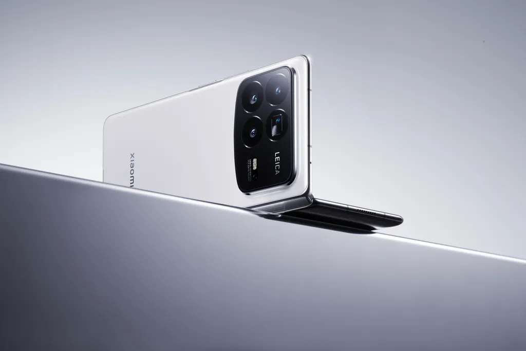 Xiaomi Mix Fold 4 001