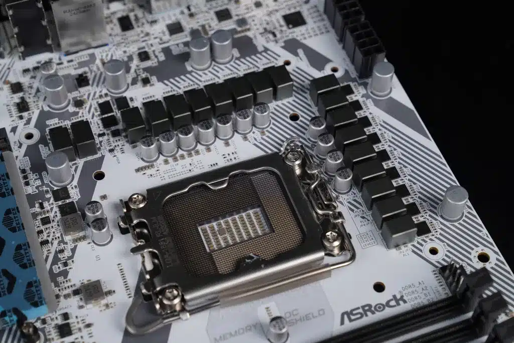 Z890 Pro RS WiFi White