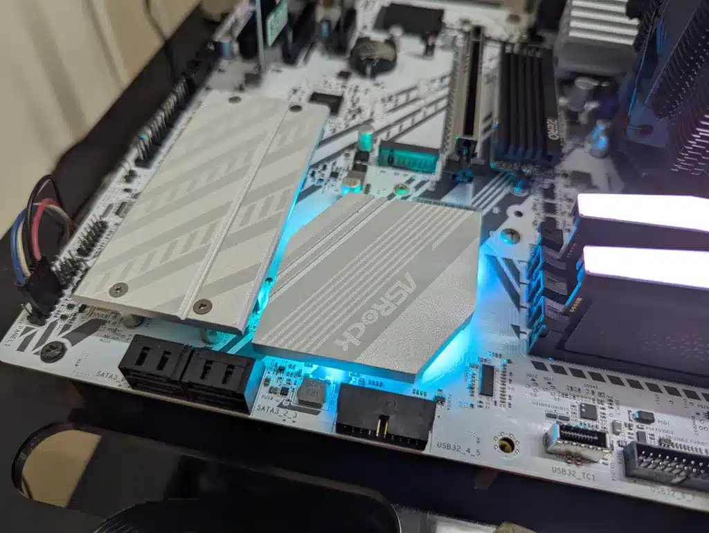 Z890 pro rs wifi white 030
