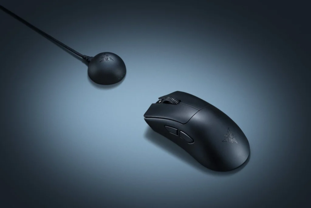 Deathadder v4 pro 003