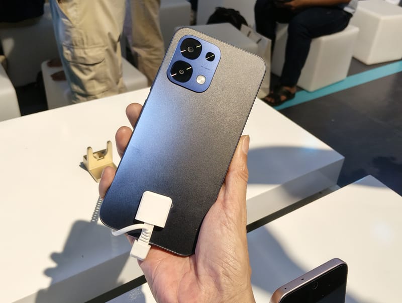 Oppo ra mat a6 pro series 010